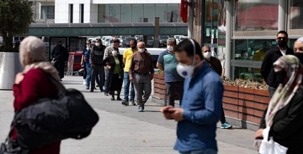 11 Mayıs'ta açılan AVM'leri ilk 3 günde 3 milyon 400 bin kişi ziyaret etti