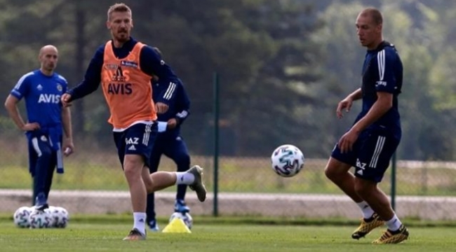 Fenerbahçe, Michael Frey'i Waasland Beveren'e kiralıyor