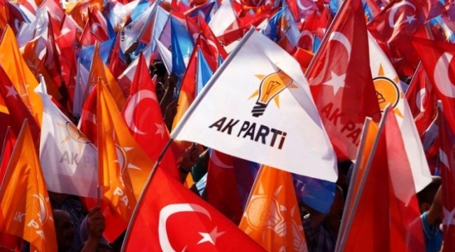 AK Parti'nin İstanbul'da 22 ilçe başkanını görevden aldığı iddia edildi