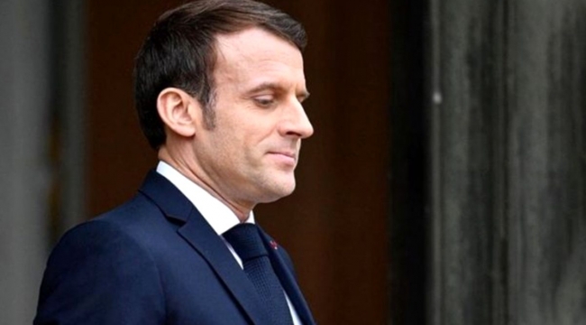 İran lideri Hamaney, Macron'un tavrını "ahmakça" olarak nitelendirdi