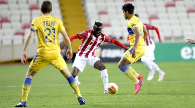 Sivasspor, öne geçtiği maçta Maccabi Tel Aviv'e 2-1 yenildi