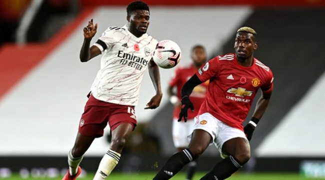 Manchester United, evinde Arsenal'e 1-0 yenildi