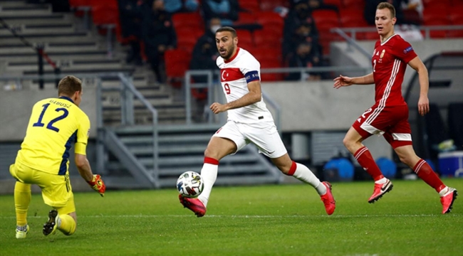 Türkiye, deplasmanda Macaristan'a 2-0 yenilerek bir alt lige düştü