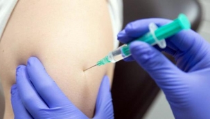 AB'den çarpıcı Rusya iddiası: Kendi aşısını satmak için diğer aşılar hakkında dezenformasyona başvuruyor