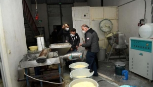 Sahte peynir üretimi yapan işletmenin görüntüleri ortaya çıktı