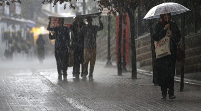 Şemsiyeleri hazırlayın! Meteoroloji'den 12 il için kuvvetli sağanak yağış uyarısı