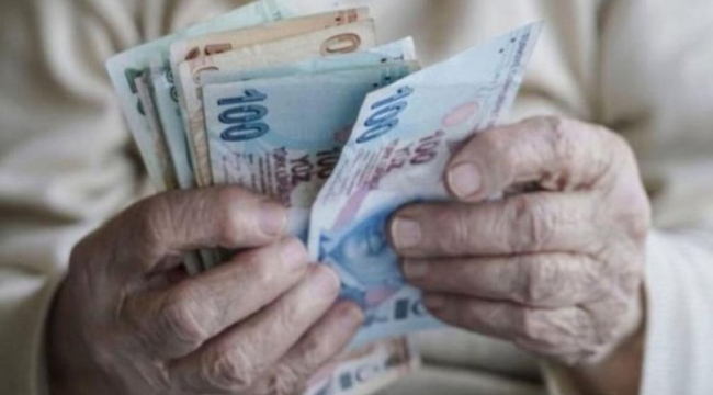 5 milyon emekliye intibak müjdesi: İntibak zammı sonrasında SSK Bağ-Kur emekli maaşı ne kadar olacak? Seyyanen....