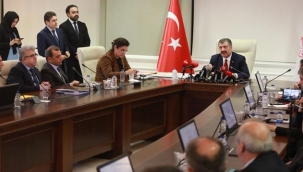 Bilim Kurulu üyesi Kayıpmaz'dan, "yeme içme sektöründe normalleşme için erken" uyarısı