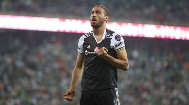 Cenk Tosun'dan Beşiktaş taraftarını heyecanlandıran paylaşım: Yeniden tarih yazmaya hazır mıyız?