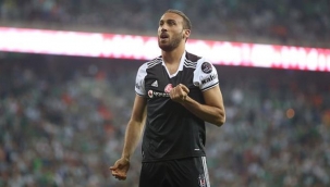 Cenk Tosun'dan Beşiktaş taraftarını heyecanlandıran paylaşım: Yeniden tarih yazmaya hazır mıyız?