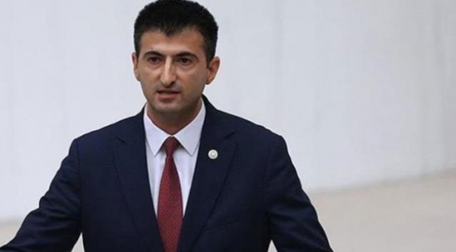 CHP'den istifa eden Mehmet Ali Çelebi, "Vekillikten de istifa et" çağrıları için tek şartını açıkladı