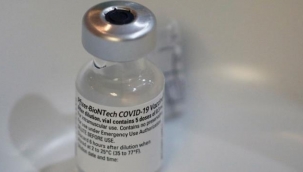 Dünya aşı bulamazken Avrupa israf ediyor: 6 dozluk şişelere 5 doz yazılınca milyonlarca aşı çöpe gitti