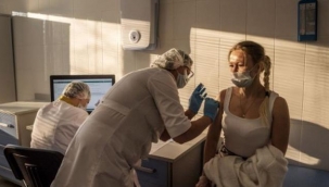 Rusya'nın koronavirüs aşısı Sputnik V'nin 9 aylık bağışıklık süresi bilim dünyasını şaşırttı