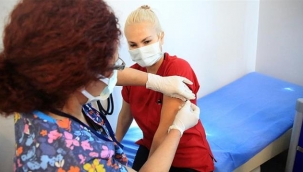 Türkiye genelinde aşılanan sağlık çalışanı sayısı 200 bini geçti