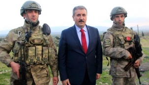 Doğu Türkistan'daki zulmü eleştiren Destici göz dağı verdi: Gerekirse Çin'e savaş açarız