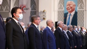 Necmettin Erbakan'ı anma programı iktidar ve muhalefet partilerini bir araya getirdi, MHP'den katılım olmadı
