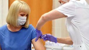 Türkiye'de de üretilecek Rus aşısının etkinlik oranı %96,1 oldu