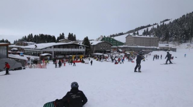 Uludağ'da tepki çeken eğlence görüntüleriyle gündeme gelen otelden ilk vaka haberleri gelmeye başladı