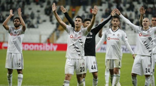 Bir tek kaleye geçmediği kaldı! Necip Uysal, Kasımpaşa maçına sağ bek pozisyonunda başladı