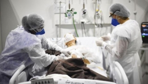 Felakete davetiye çıkarıyor! Uzman isimden, korona hastalarına "sıcak duş" uyarısı: Yoğun bakım riskini artırıyor