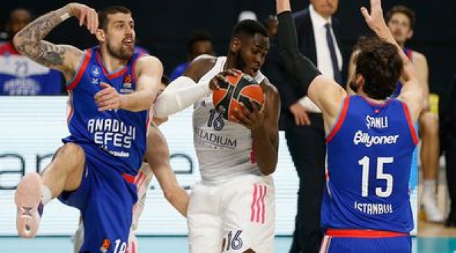 Anadolu Efes, Real Madrid'i eleyerek Euroleague'de Final-Four'a kaldı