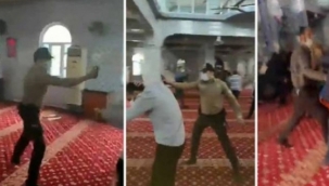 İtikafdaki cemaate biber gazlı darplı müdahale yazık 