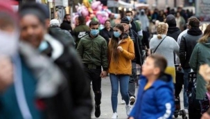 Salgından kurtuluş yok! İngiltere'de koronanın yeni türü olan "Üçlü mutasyon" görüldü