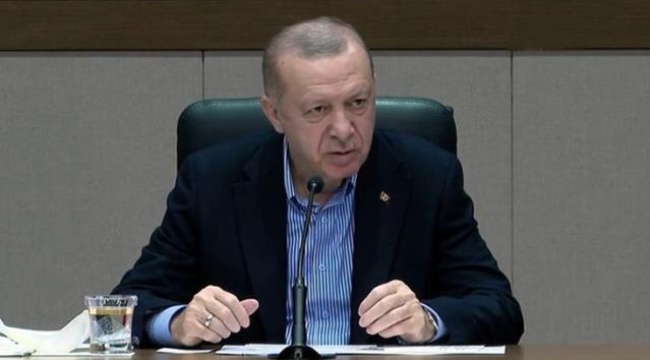  Havalimanında soruları cevaplayan Cumhurbaşkanı Erdoğan gazetecilere sitem etti: Bugün sizleri pek heyecanlı görmüyorum