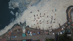 İzmit Körfezi'nde temizlik sonrası yine müsilaj