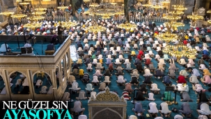 Ayasofya Camii, ziyaretçilerin akınına uğradı