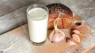 Süte sarımsak koyup içmenin inanılmaz faydaları 