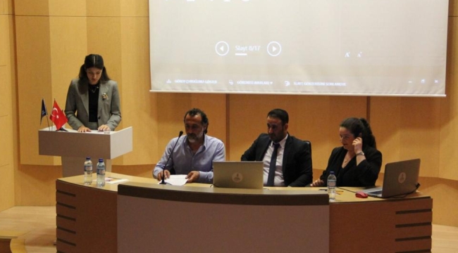 İSTANBUL GELİŞİM ÜNİVERSİTESİ ÖĞRENCİLERİ; İLETİŞİM FESTİVALİ'NDE ATMADI, RENKLENDİRDİ! 