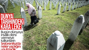 Srebrenitsalı anneler mezar başında evlatlarını anıyor