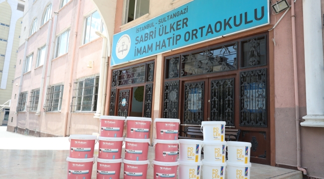 Sultangazi Belediyesi'nden Okullara 40 Ton Boya Desteği