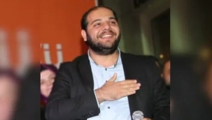 AK Partili İBB Meclisi üyesi Uğur Korkmaz, gazeteciye saldırdı