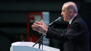 Cumhurbaşkanı Erdoğan'dan CHP'ye tepki: Utanmadan bölücü örgütün uzantılarının yanında konumlanıyor