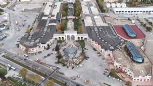 Kütahya'da Çiniciler Çarşısı hak ettiği değere kavuşacak