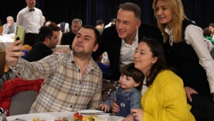 Başkan Çalık minikler ve aileleriyle buluştu