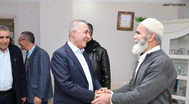 Sultangazi de Başkan Dursun Açık'ara Önde. 