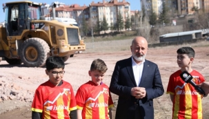 Başkan Çolakbayrakdar'dan gençlerin gönlünü fetheden yatırım