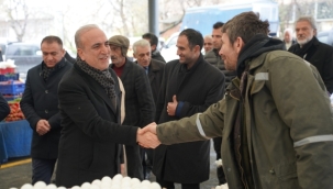 BAŞKAN FERHAT EPÖZDEMİR CUMARTESİ PAZARINI ZİYARET ETTİ.