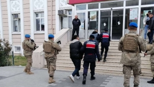 Edirne'de 14 terör örgütü üyesi sınırda yakalandı
