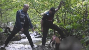 Sopayla döverek öldürüp, cesedini uçuruma attılar! Korkunç cinayeti itiraf ettiler