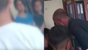 Skandal görüntü! Okul müdürü öğrencilere sırayla dayak attı: 'Pavyon mu lan burası?'