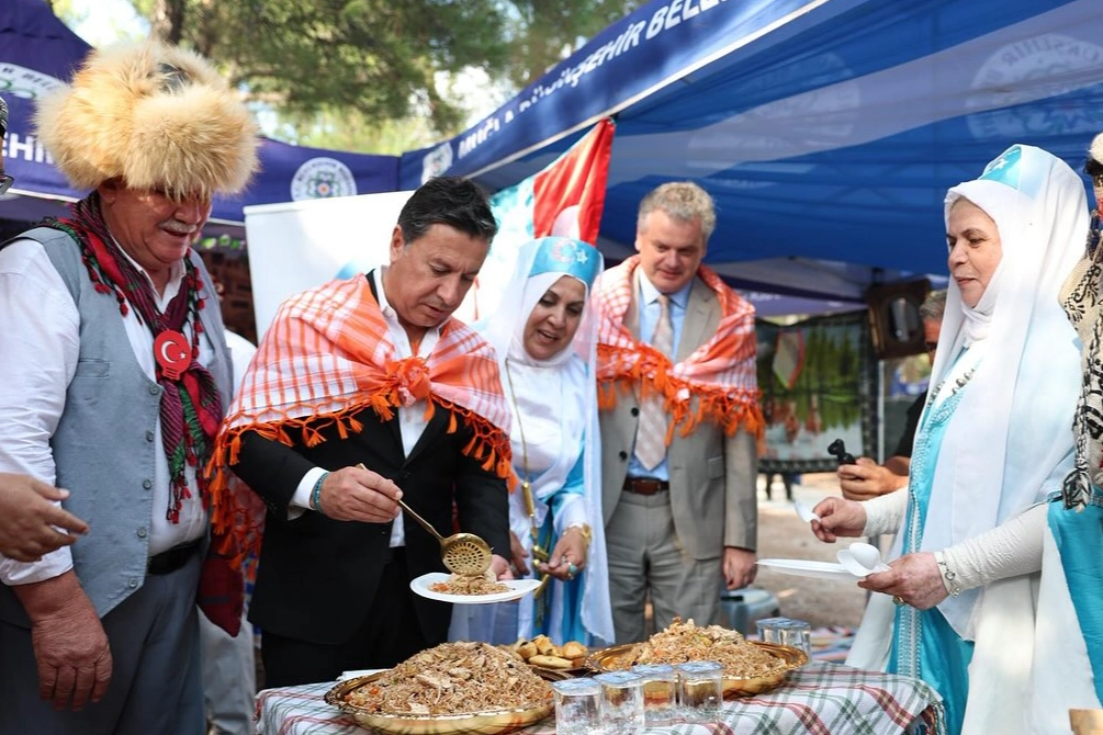 Muğla'da Yörük Toyu kültürle taçlandı