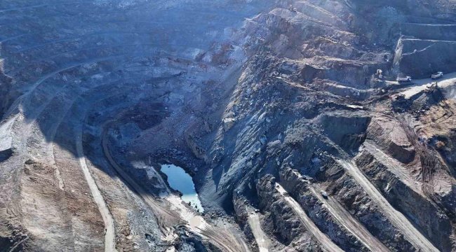 Sivas'ta göçük altında kalan şantiye müdürünün cansız bedenine, 28 gün sonra ulaşıldı