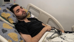 Trafik kazasında yatağa bağımlı hale gelen genç için tedavi umudu sürüyor