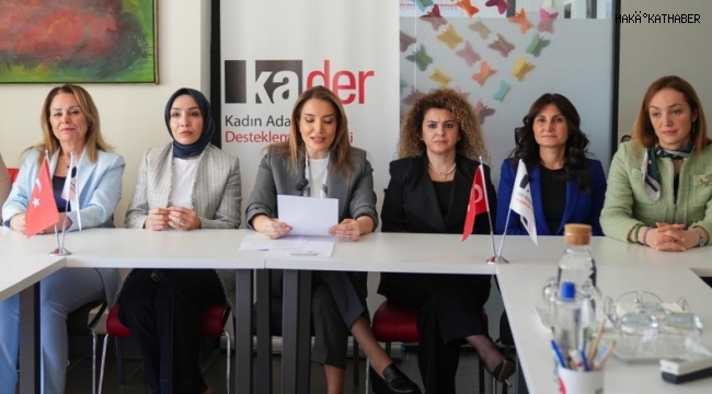 Akpolat: "Eşit Temsil Demokrasinin Asgari Standardıdır"