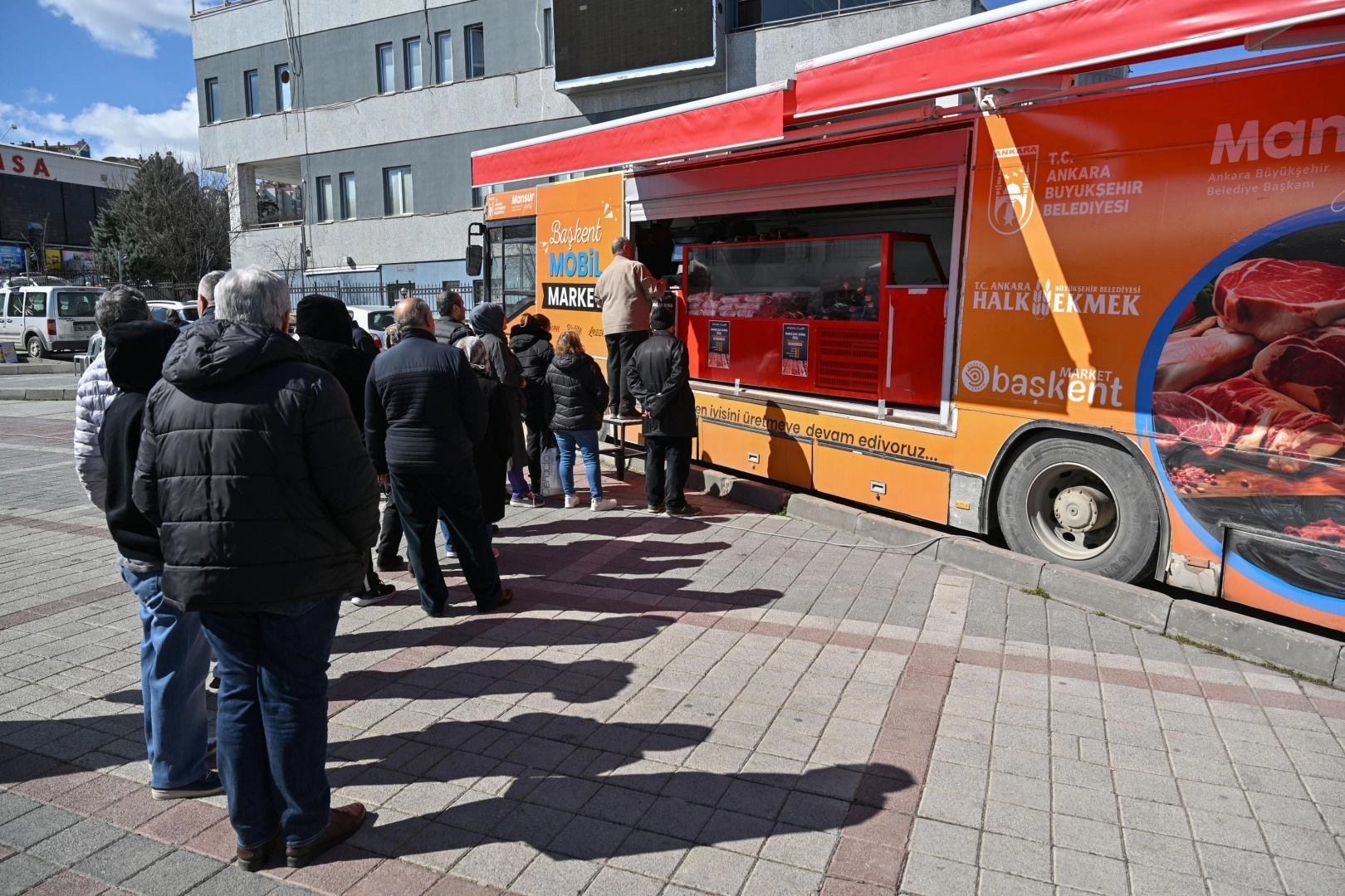 Başkent marketlerden Ramazan'da 55 bin kilo et satışı