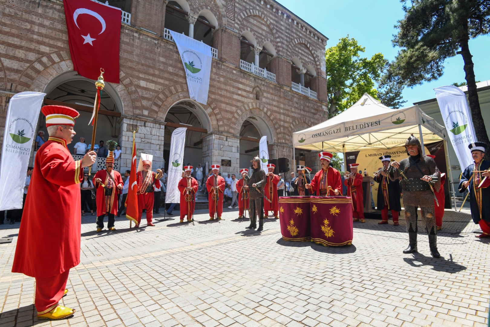 Sultan I. Murad Hüdavendigâr Bursa Osmangazi'de dualarla anıldı
